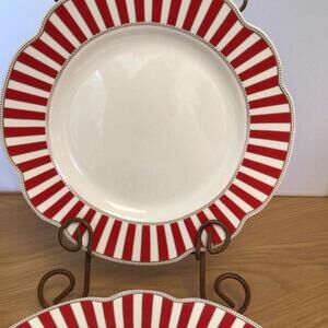 4 GRACE'S TEAWARE Josephine Red & White Christmas Dinner Plates Candy Cane Set/4